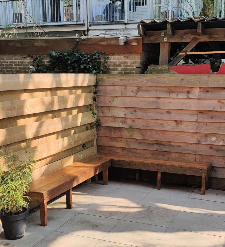 Garden Bench from Old Pallets 
