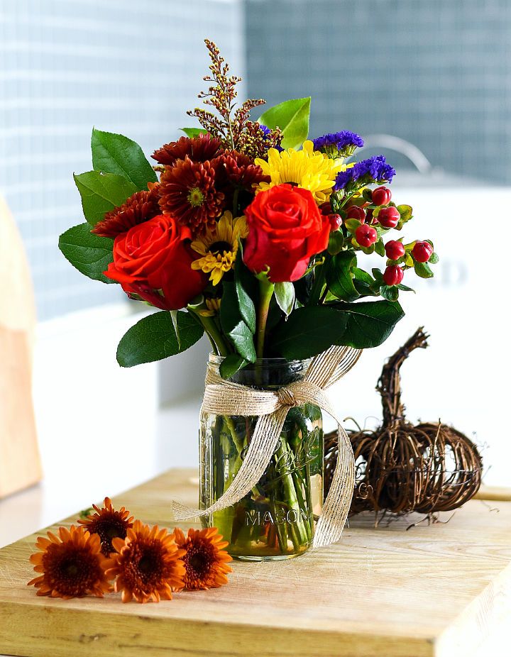 Mason Jar Vase for Fall