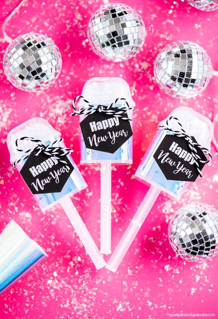 New Year’s Eve Confetti Push Up Pops