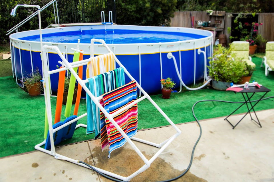 PVC Pipe Pool Caddy