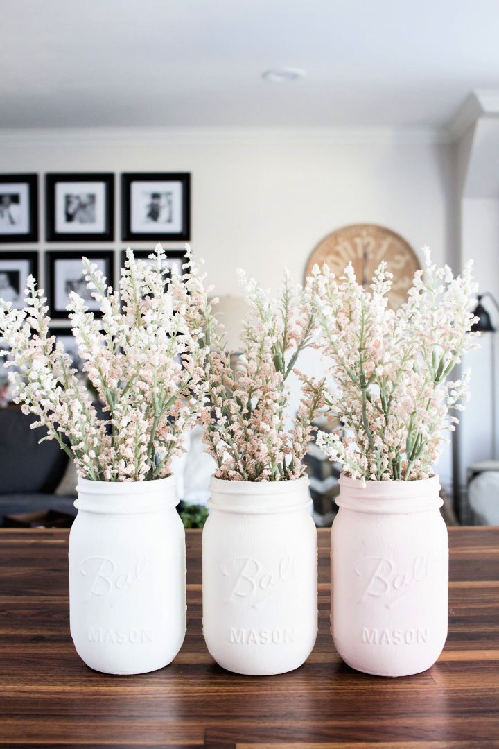 DIY Pastel Painted Mason Jar Vases