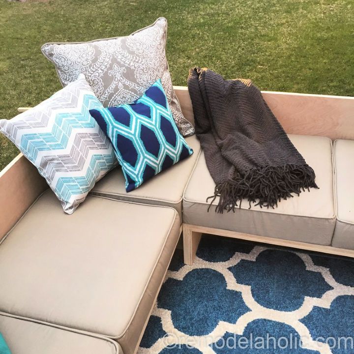 Outdoor Sectional Sofa with Cushion Storage