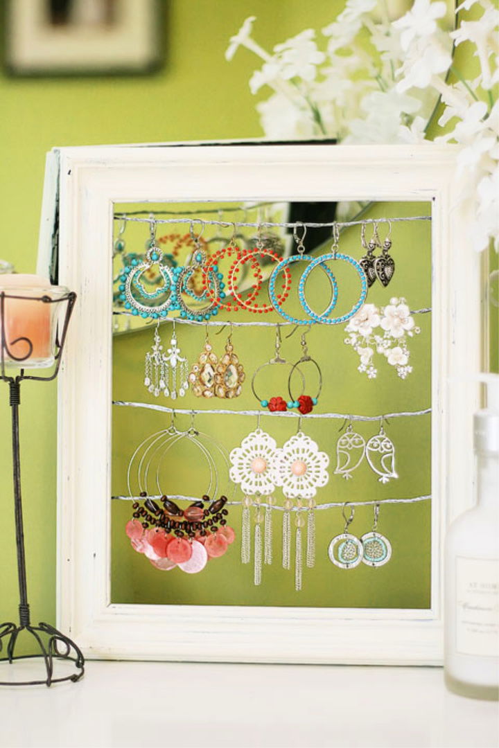 Shabby Chic Dangly Earring Display