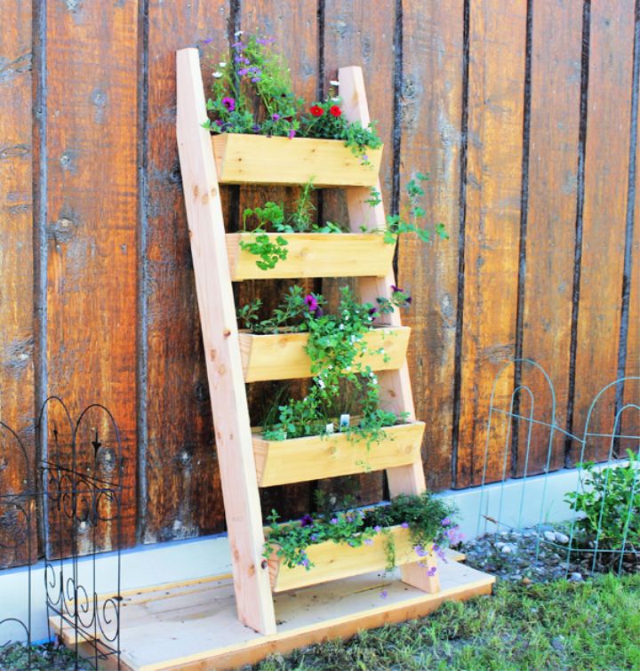 Wooden Ladder Planter Stand