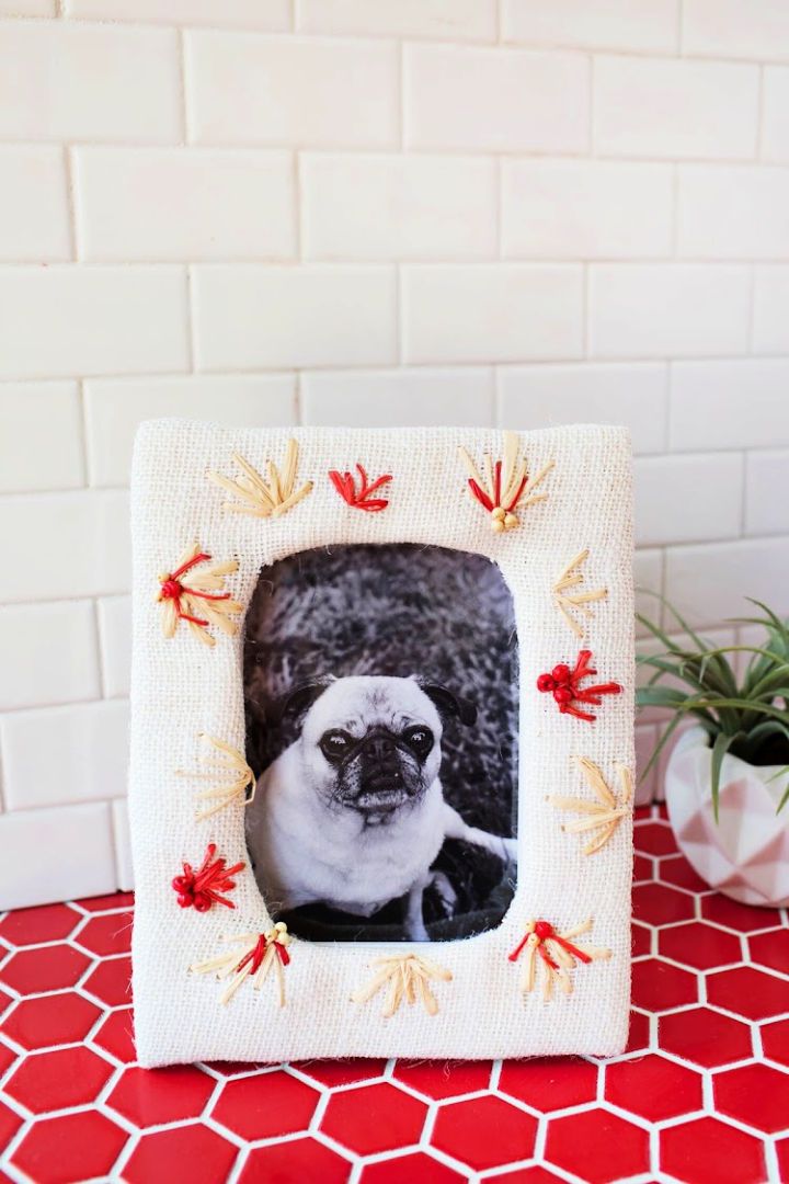 Create an Embroidered Photo Frame