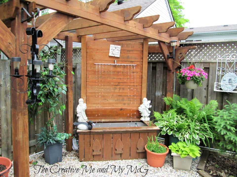 diy filtre à ruissellement  Diy fountain, Diy garden, Patio driveway ideas