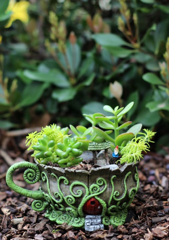 DIY Teacup Fairy Garden