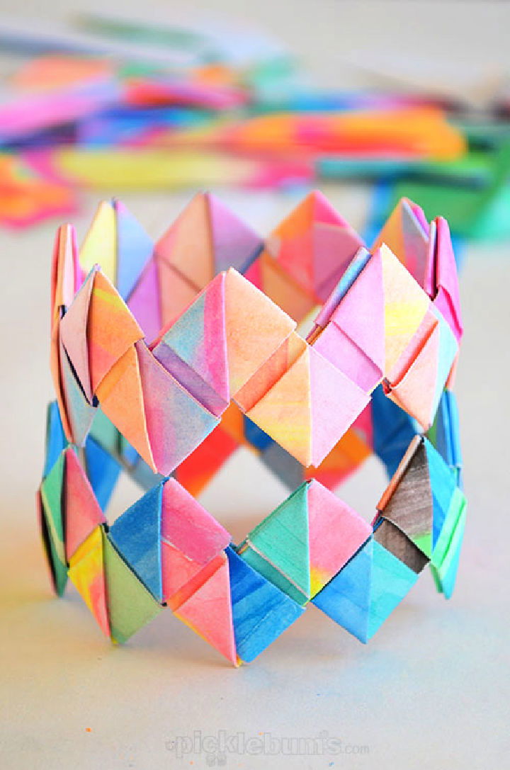 How to Make Folded Paper Bracelets