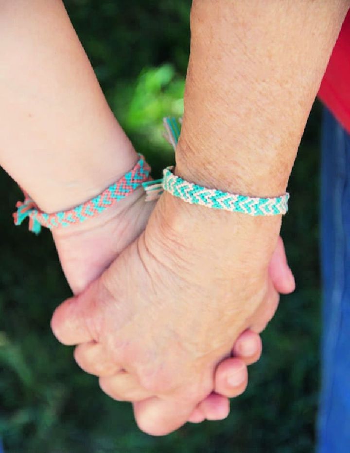 Friendship Bracelets for Mother’s Day