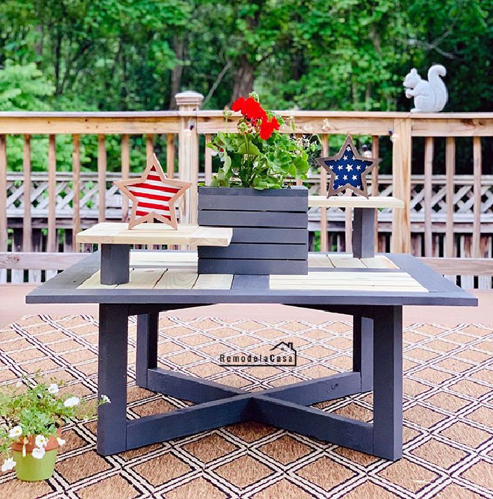Patio Coffee Table with Planter