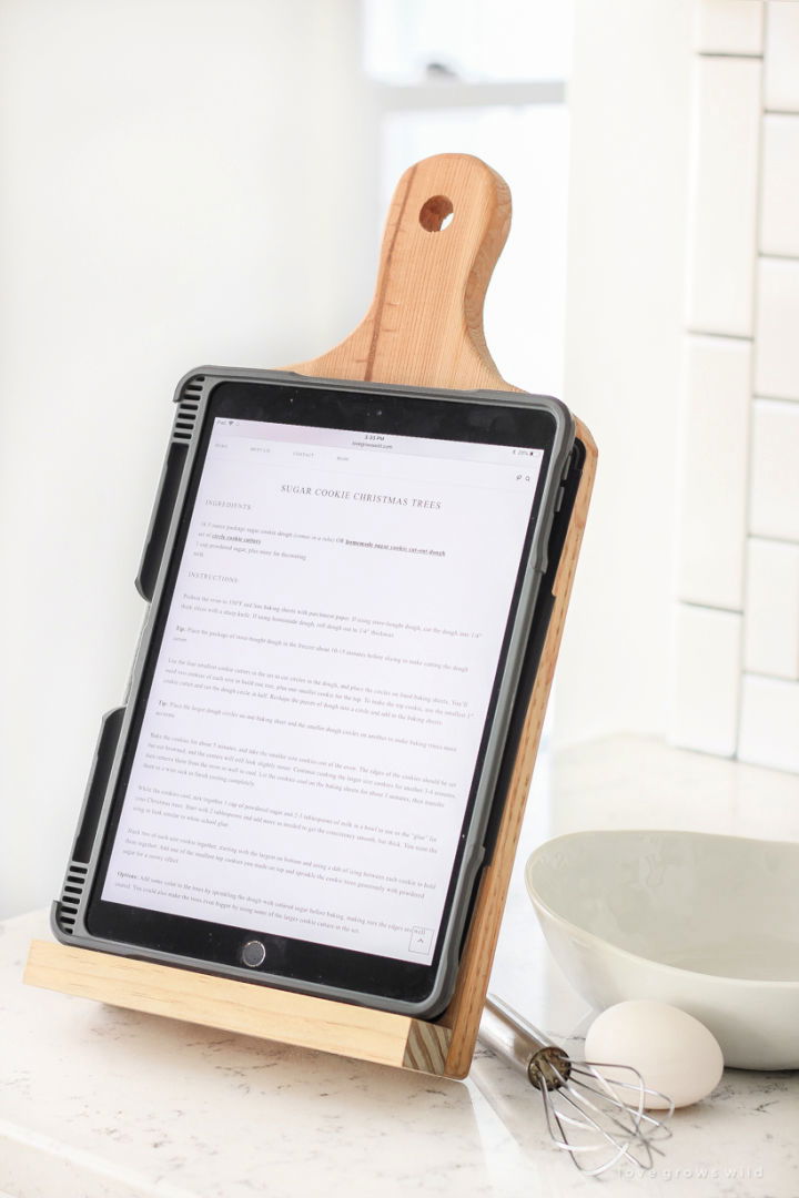 DIY Cutting Board Tablet Holder