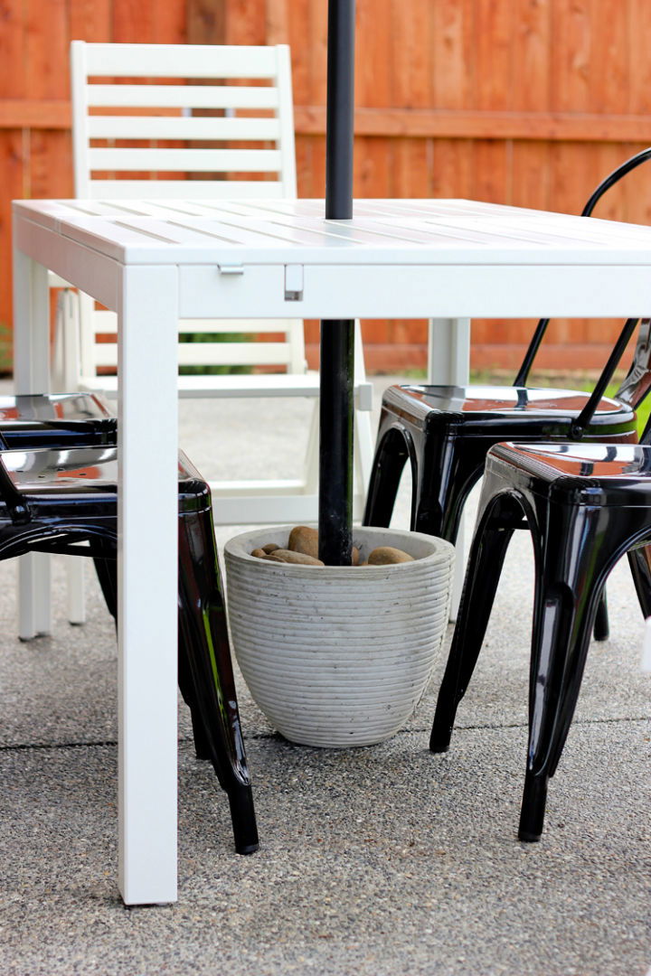 DIY Patio Umbrella Stand