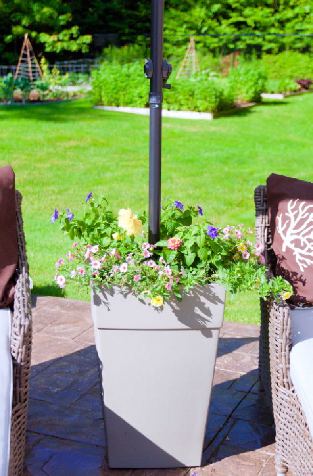 DIY Umbrella Planter Stand