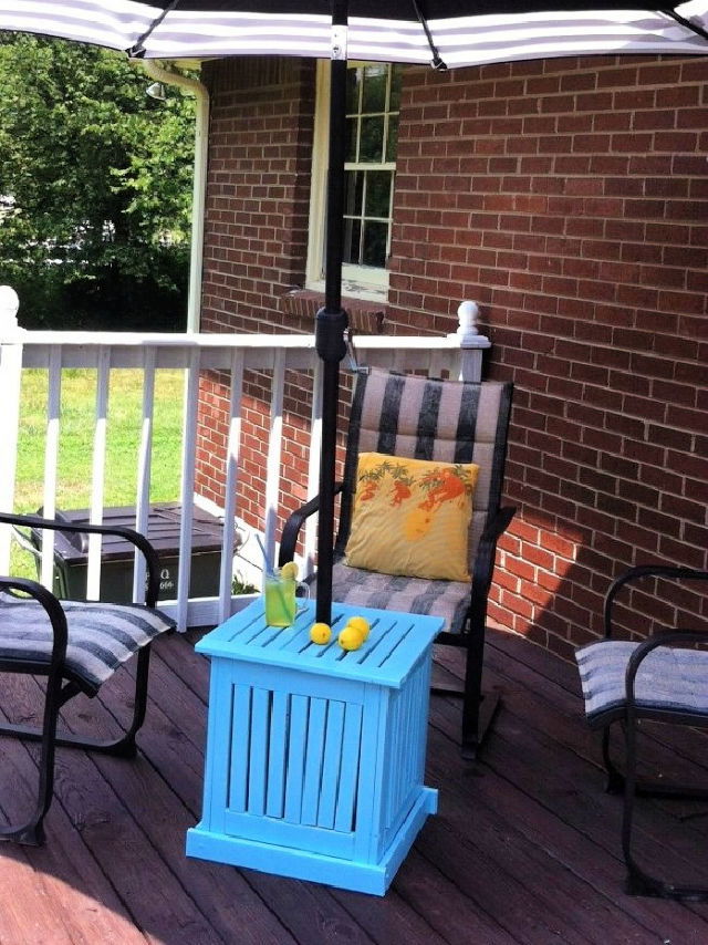 Patio Umbrella Stand DIY