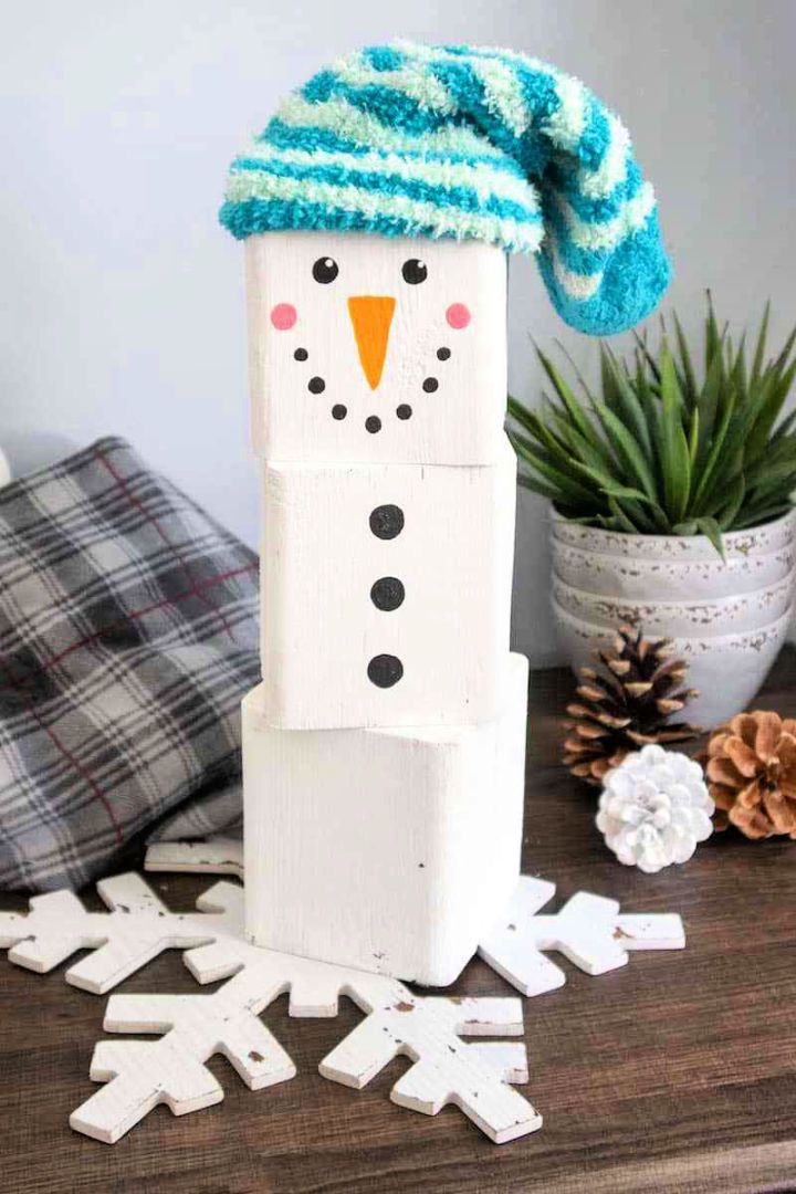Quick and Easy DIY Wood Block Snowman