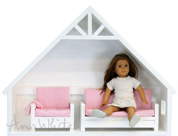 American Girl or 18 Doll Sofa or Couch