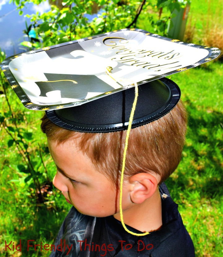 Easy DIY Kindergarten Grad Cap