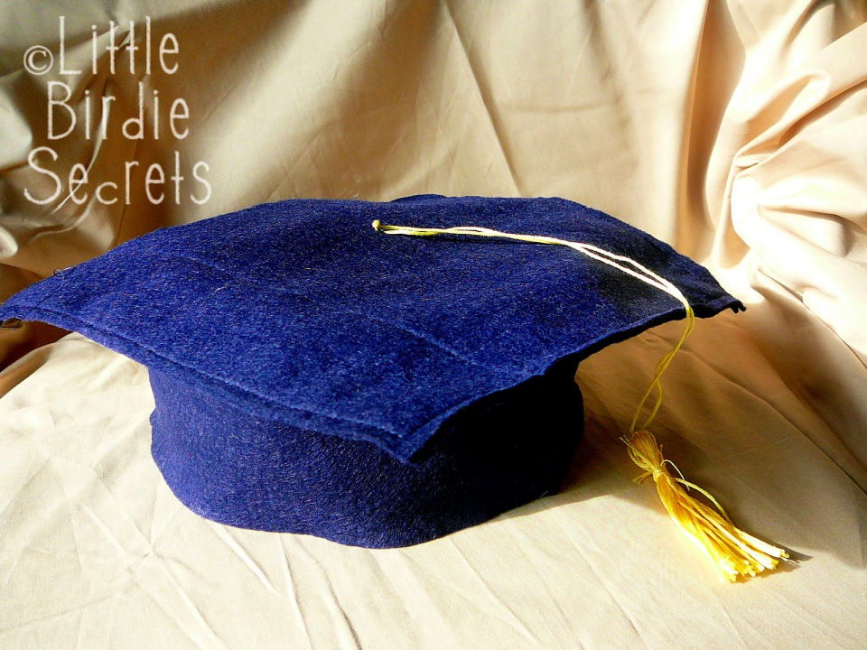 Felt Graduation Cap Tutorial