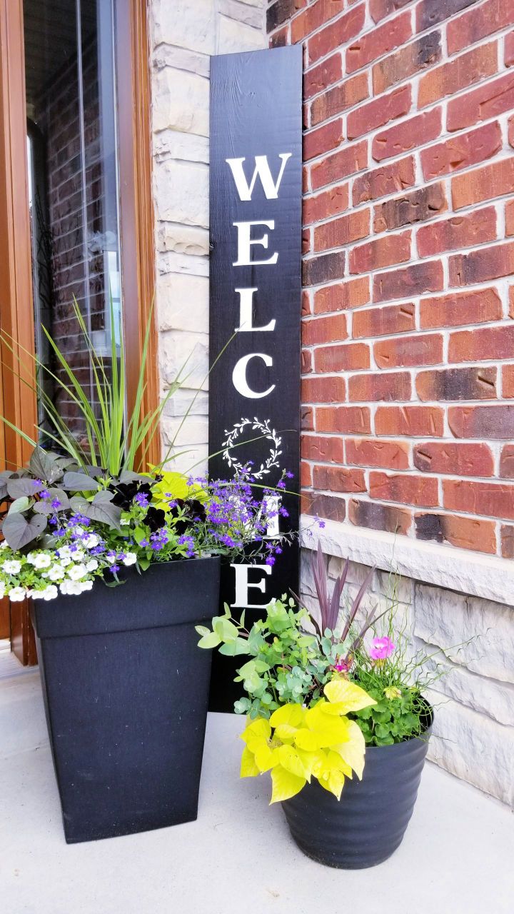 How To Make A Vertical Welcome Sign