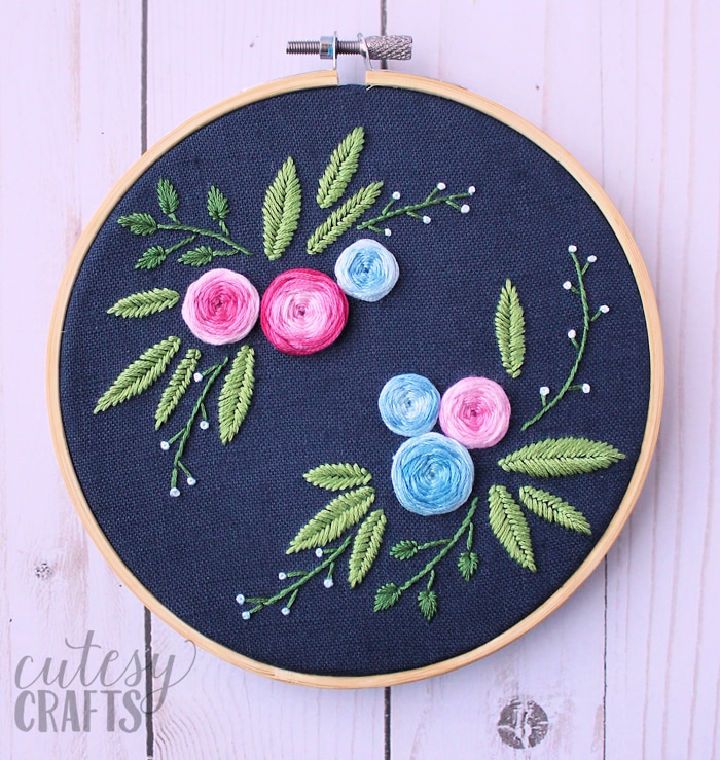 Blue Floral Embroidery Pattern