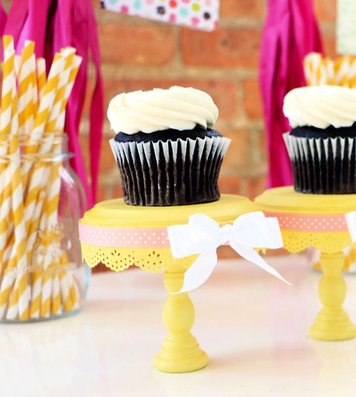 Little Cupcake Stand