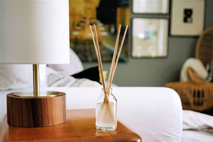 Make Your Own Room Diffuser