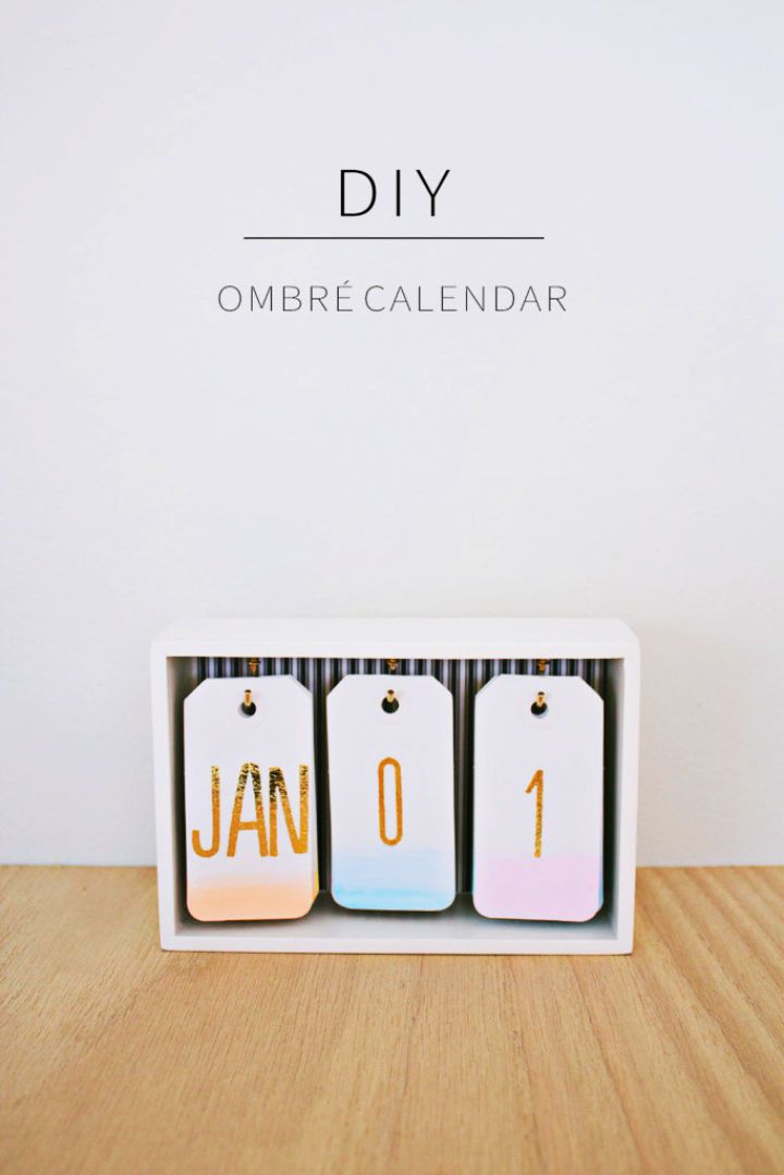 Ombre Desk Calendar