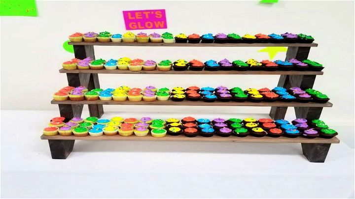 Quick and Easy Cupcake Stand for 60 Cupcakes