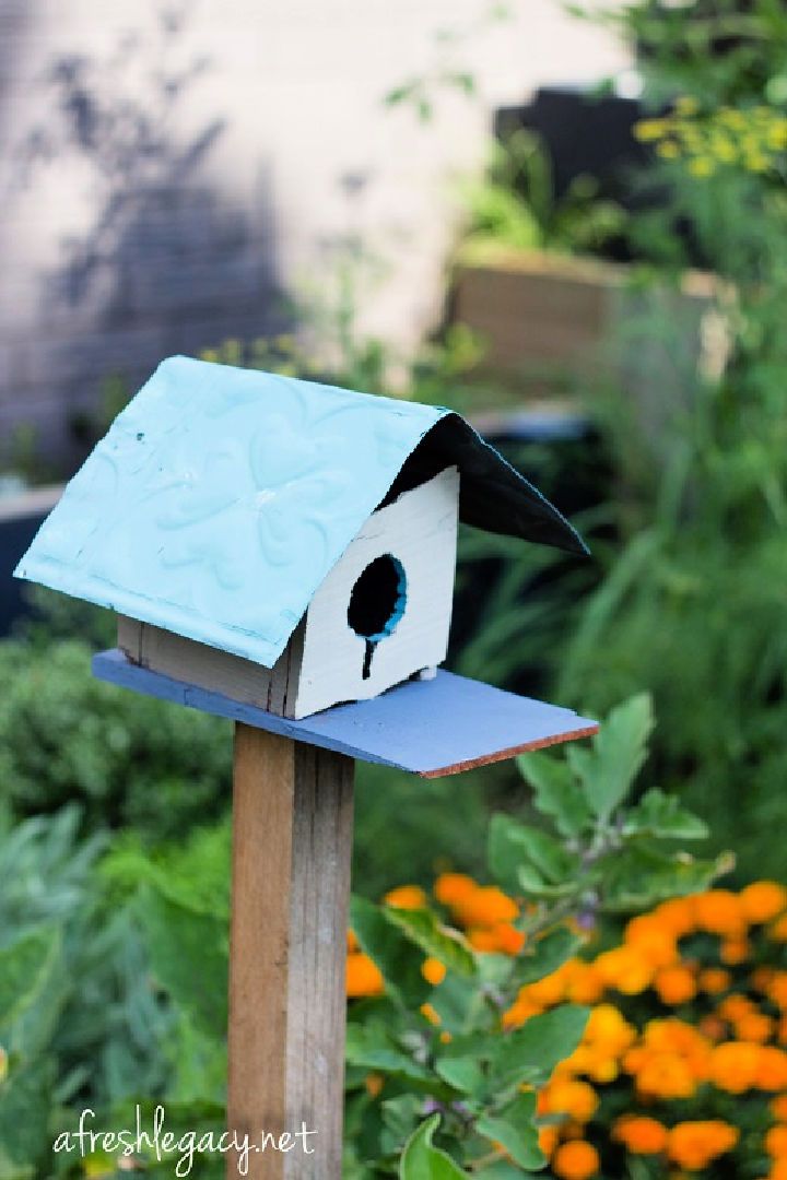 Recycled Timber Birdhouse