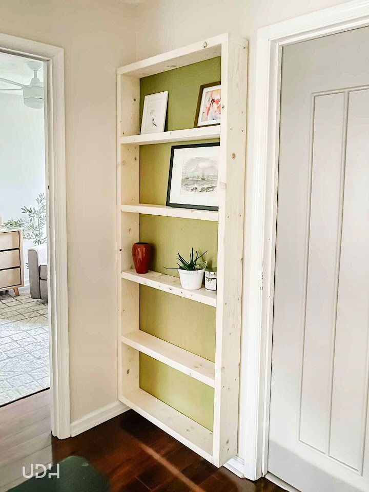 Basic DIY Floating Bookcase Free Plan