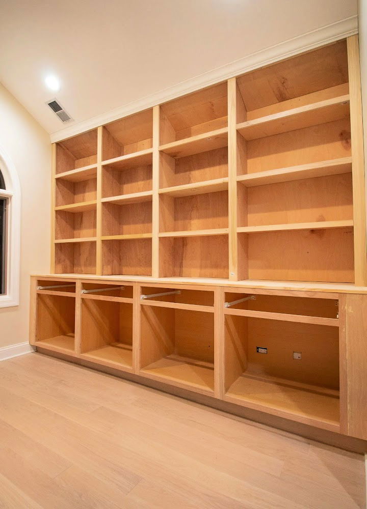 Building Built in Bookshelves With Plywood