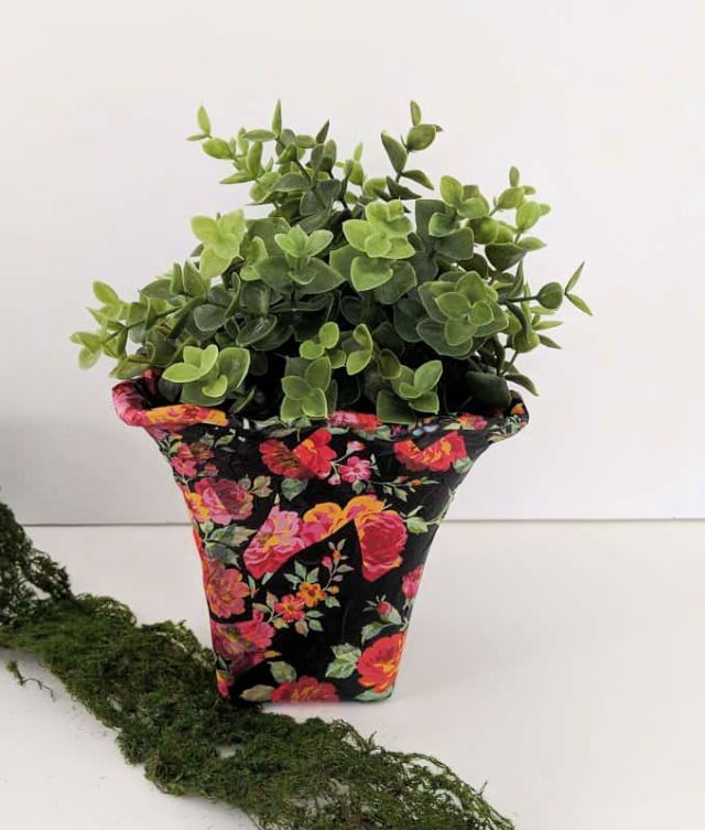 DIY Flower Pot With Decoupage