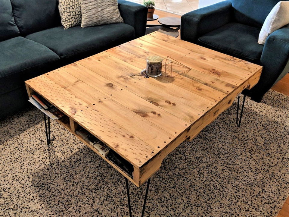 DIY Pallet Coffee Table in 1 Hour