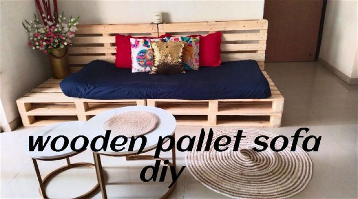 DIY Pallet Living Room Furniture