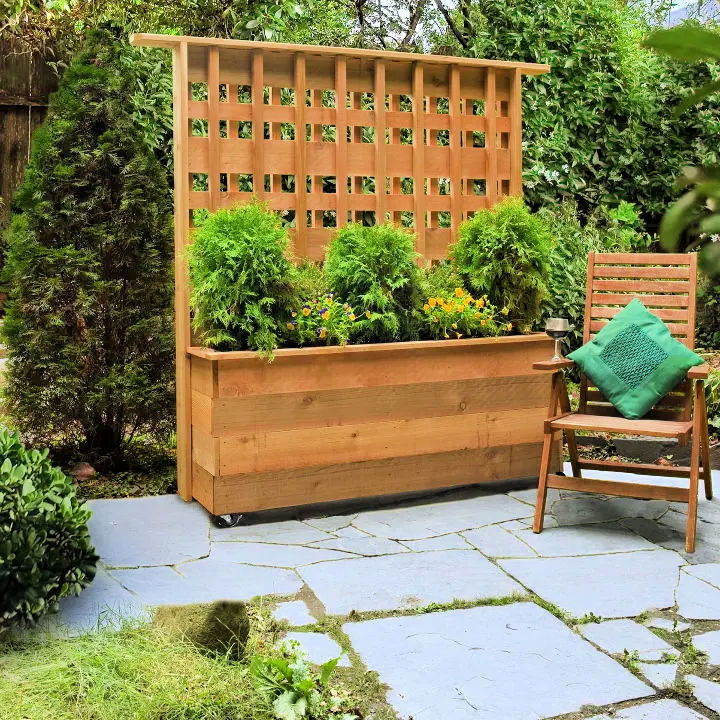 Porch Privacy Planter Box With Privacy Screen