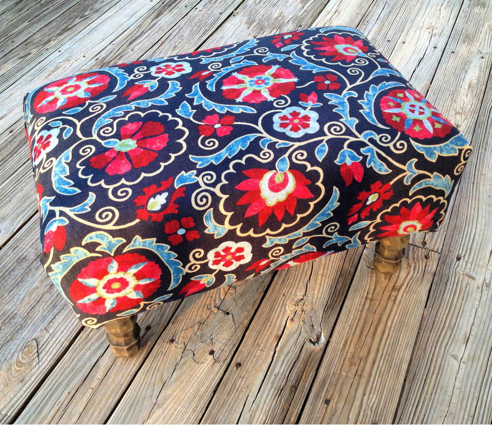 Homemade Pallet Ottoman