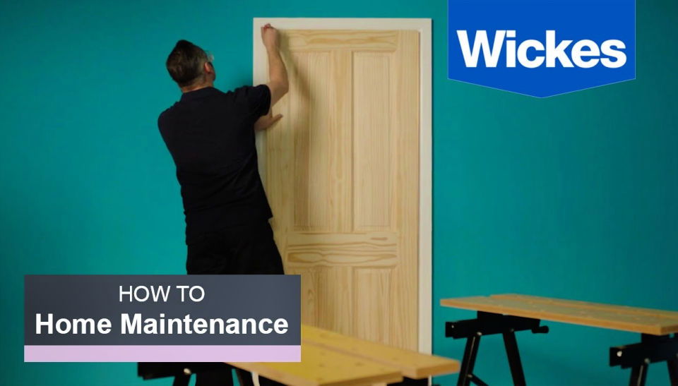 How to Hang an Interior Door with Wickes