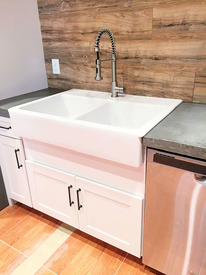 Laminate Flooring Kitchen Backsplash