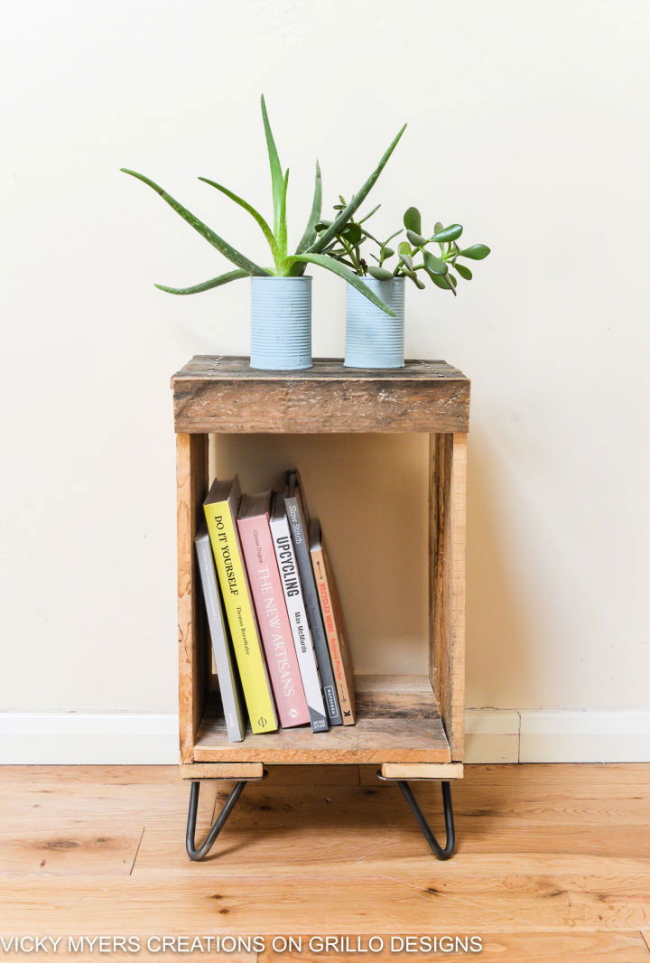 Make a Wooden Pallet Side Table