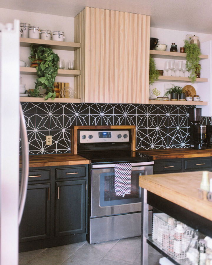 10 Quick & Easy Backsplash Ideas (With Photos!)