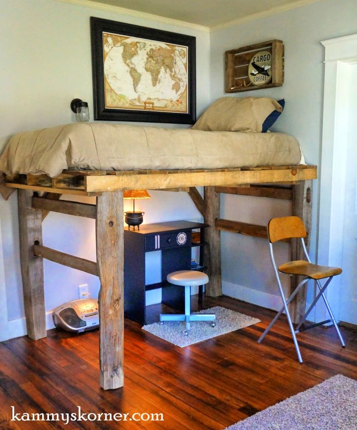 Rustic DIY Pallet Loft Bed