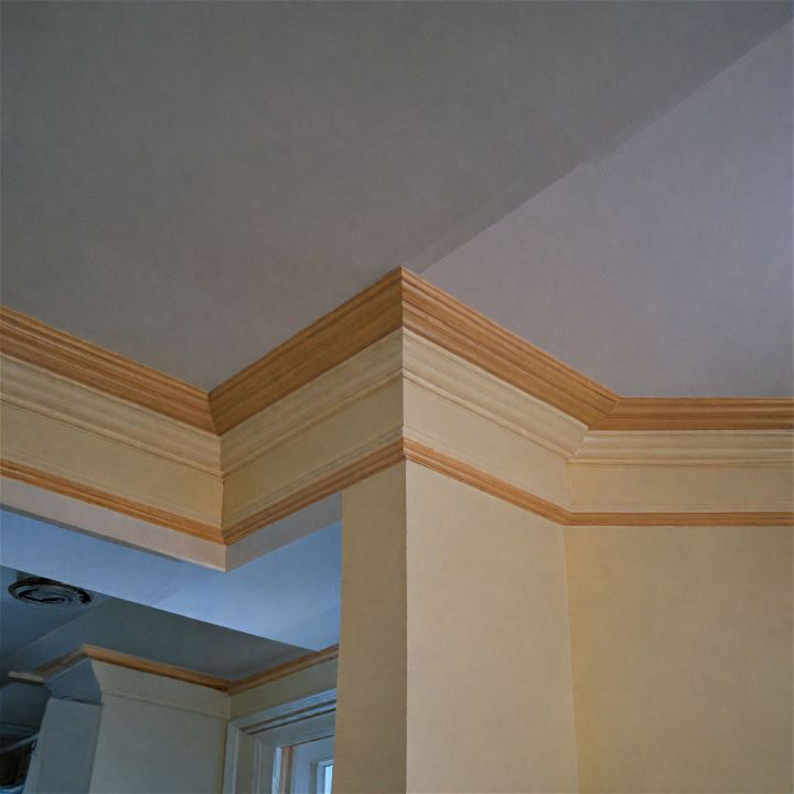 layered crown molding