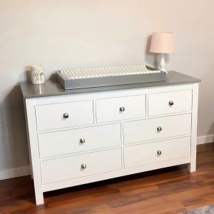how to make a wooden changing table