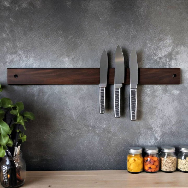 magnetic strip for small space