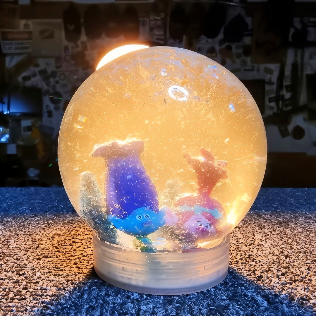 making a snow globe step by step