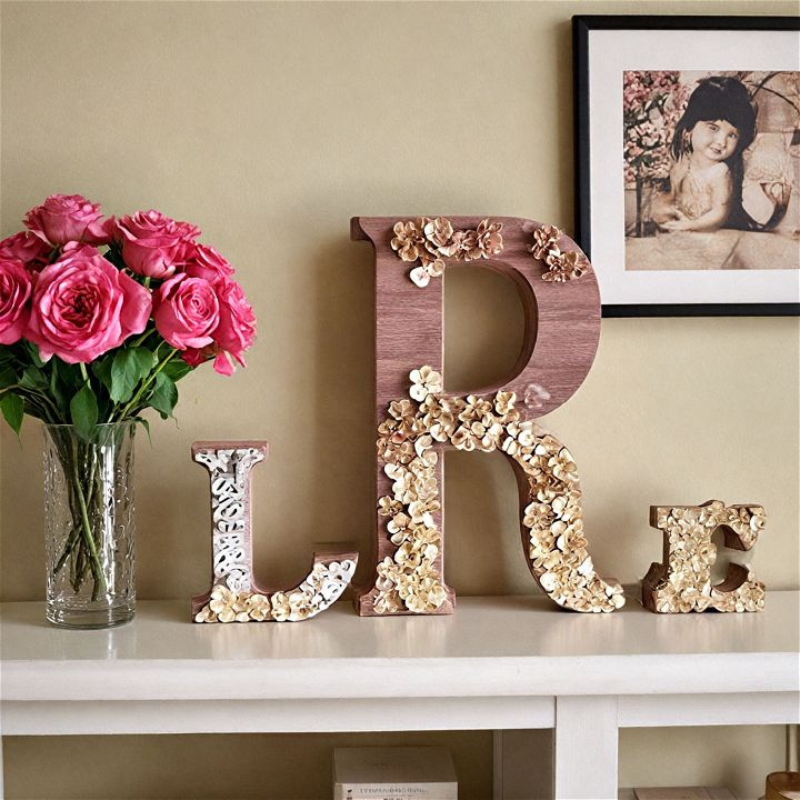 personalize wooden letters shelves