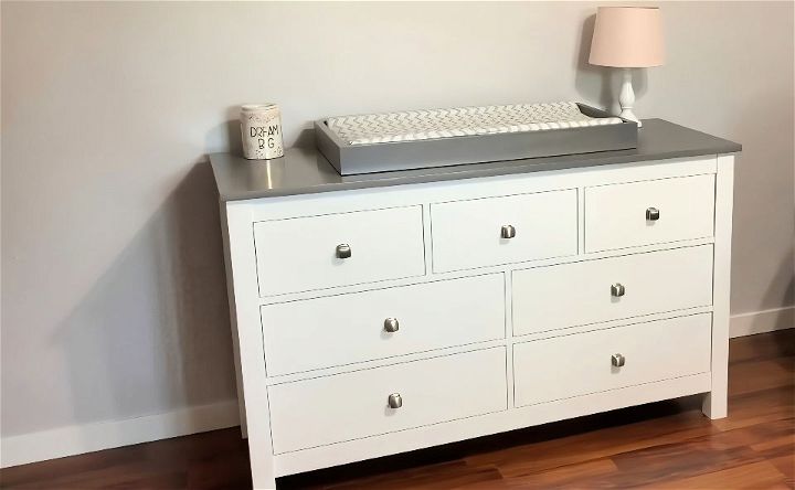 quick and easy diy changing table
