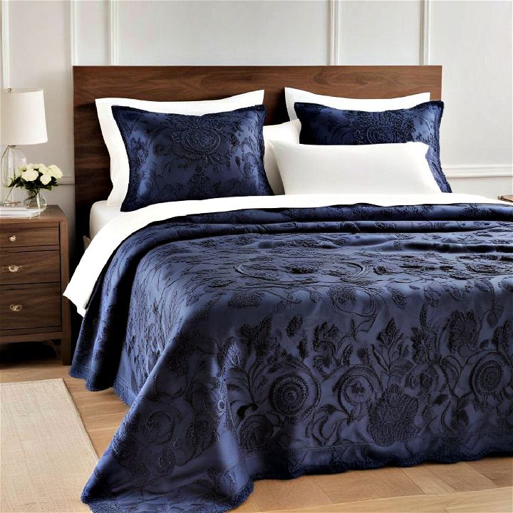 sapphire bedspread for blue room