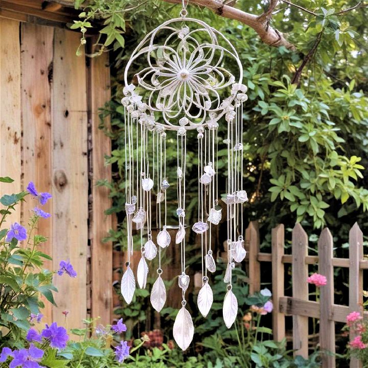 garden art wind chimes