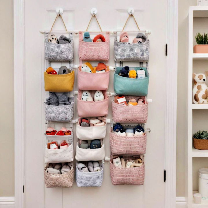 hang cloth pouches over the door